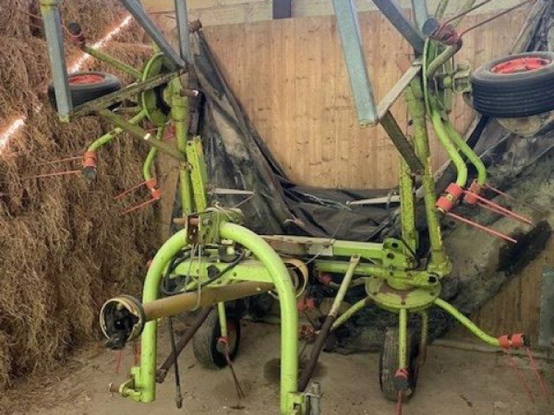 Claas VOLTO52