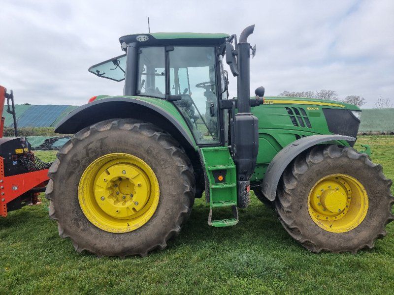 John Deere 6195 M