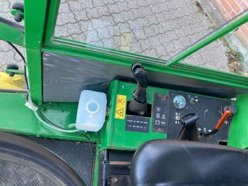 John Deere F935