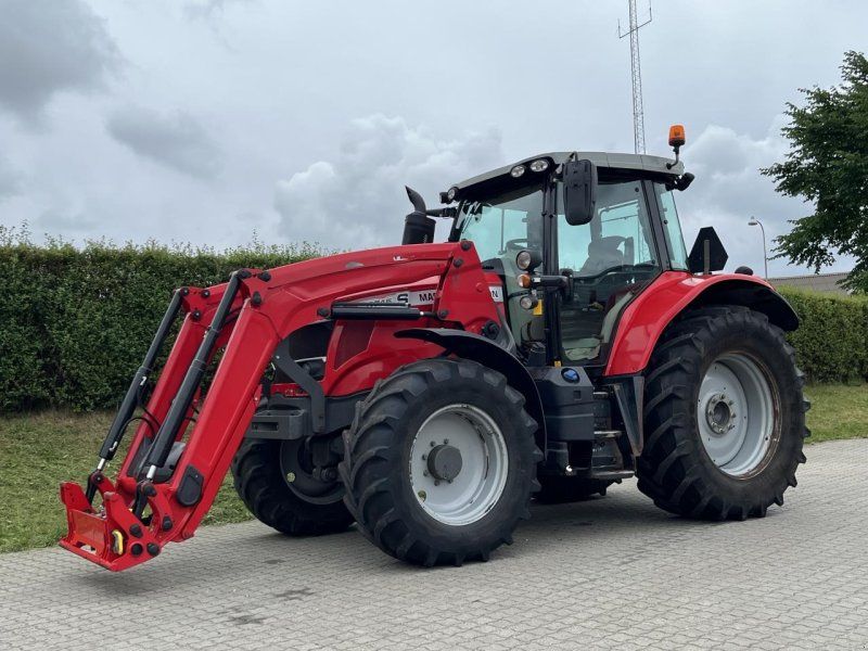 Massey Ferguson 6715S DYNA 6 EF