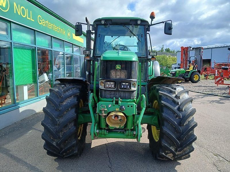 John Deere 6630