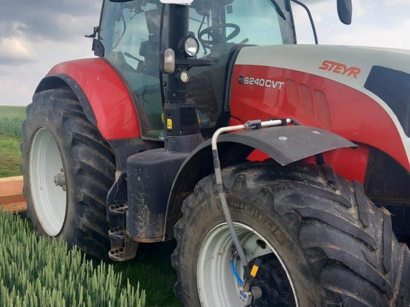 Steyr 6240 CVT TMR mit RTK & Reifendruckregelanlage