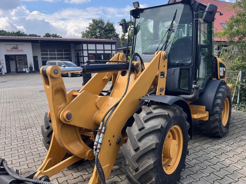 Caterpillar 906 H2