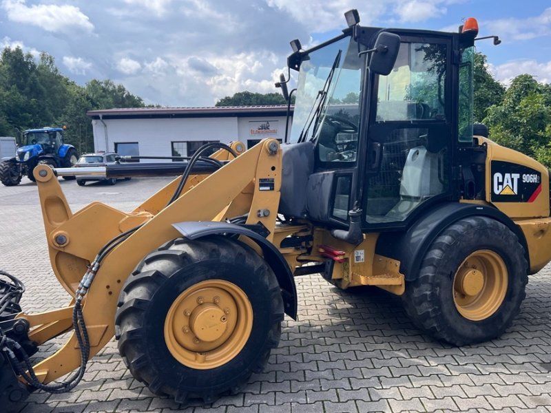 Caterpillar 906 H2
