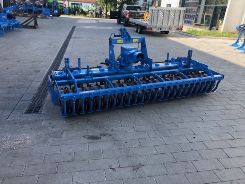 Lemken Zirkon 7/300