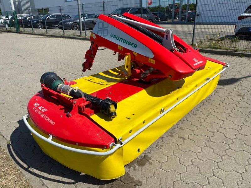 Pöttinger NOVACAT 301 ALPHA MOTION