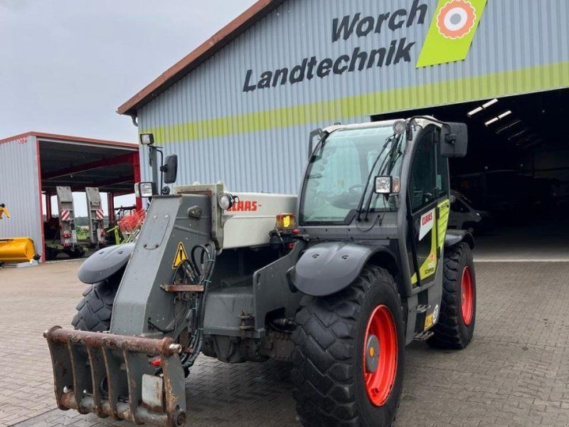 Claas Scorpion 9055