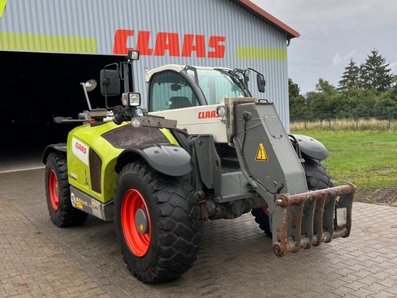 Claas Scorpion 9055