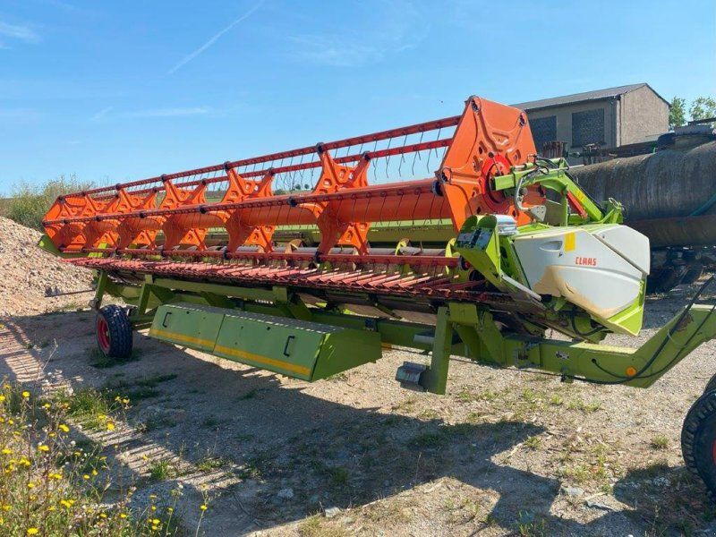 Claas V 900 AC mit Wagen und Rapsausrüstung