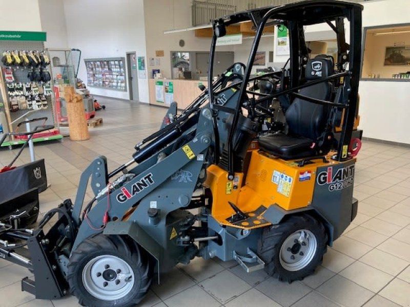 Giant G1200