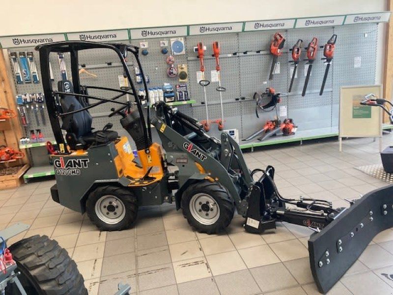Giant G1200