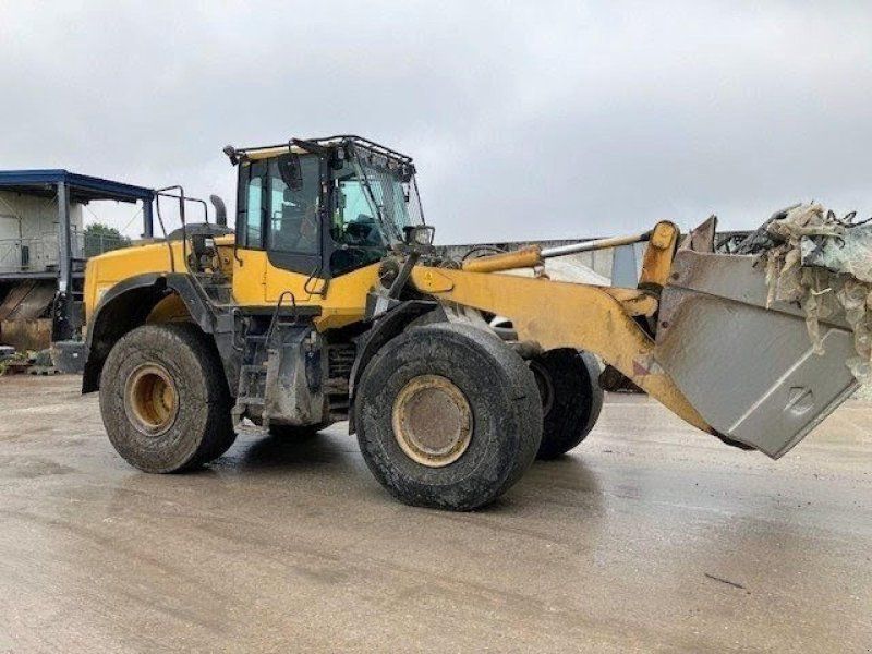Komatsu WA 380--8E0