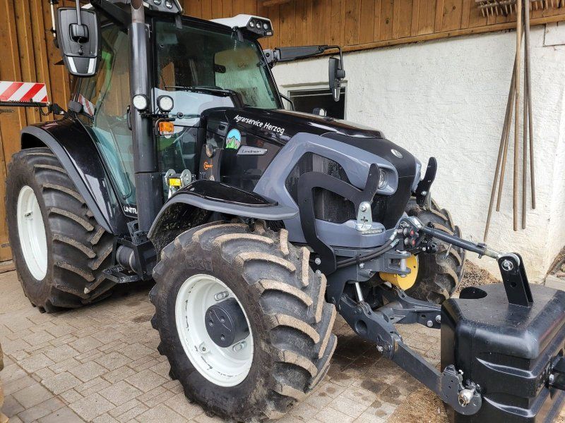 Lindner Lintrac 100 (Stufe 5) 4Rad-Lenkung
