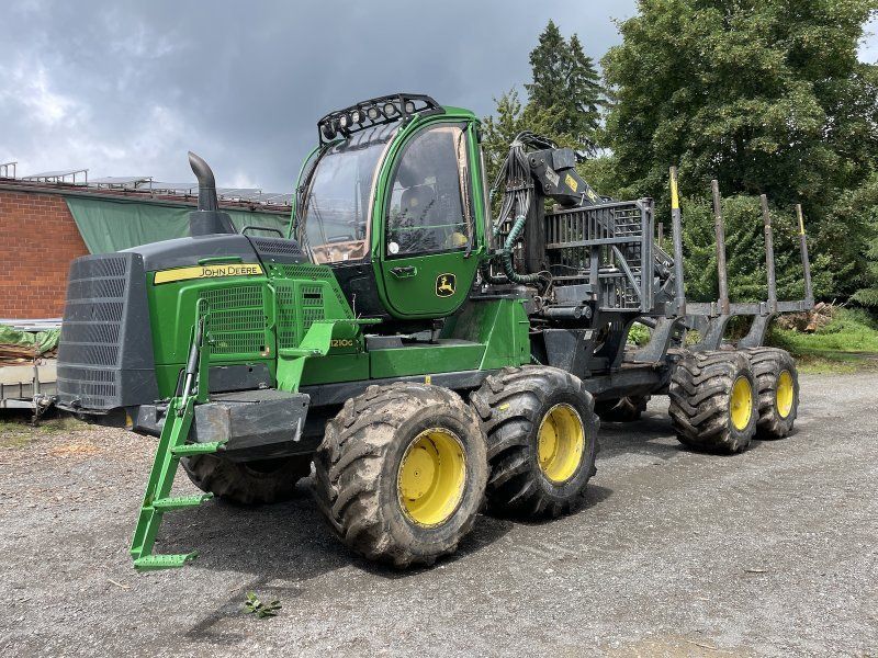 John Deere 1210 G