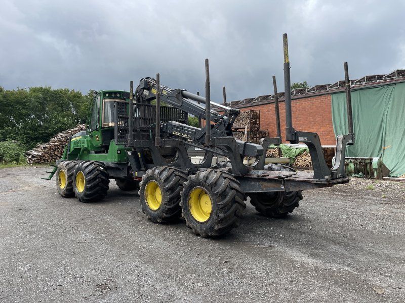 John Deere 1210 G