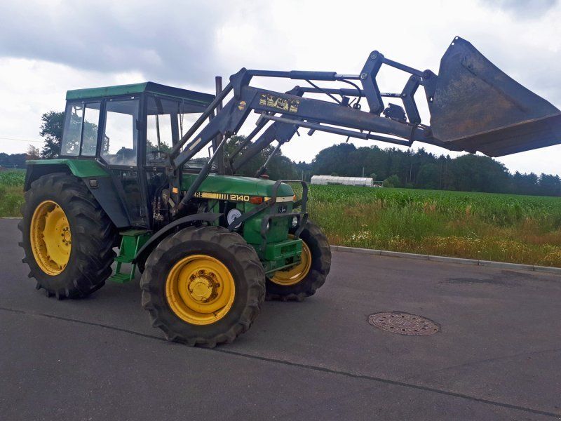 John Deere 2140+ Frontlader