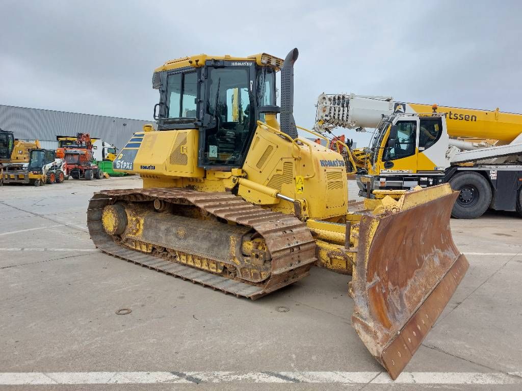 Komatsu D 61 PXi-23