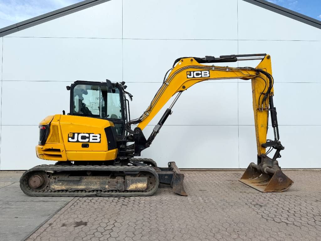 JCB 86C-1 - Hammer Lines / Quick Coupler