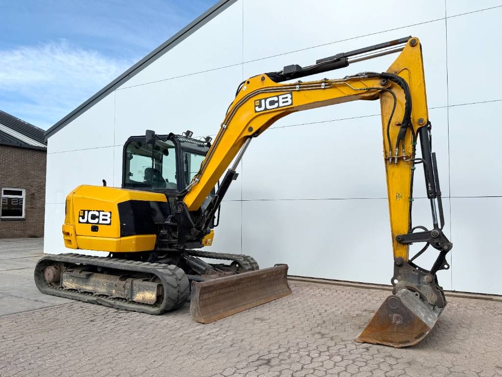 JCB 86C-1 - Hammer Lines / Quick Coupler