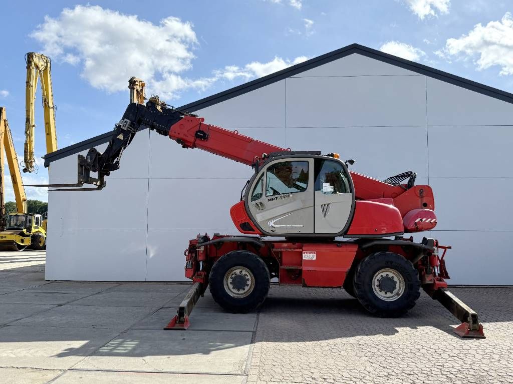Manitou MRT2150+ Privilege - Remote Control / 4x4x4 / AC