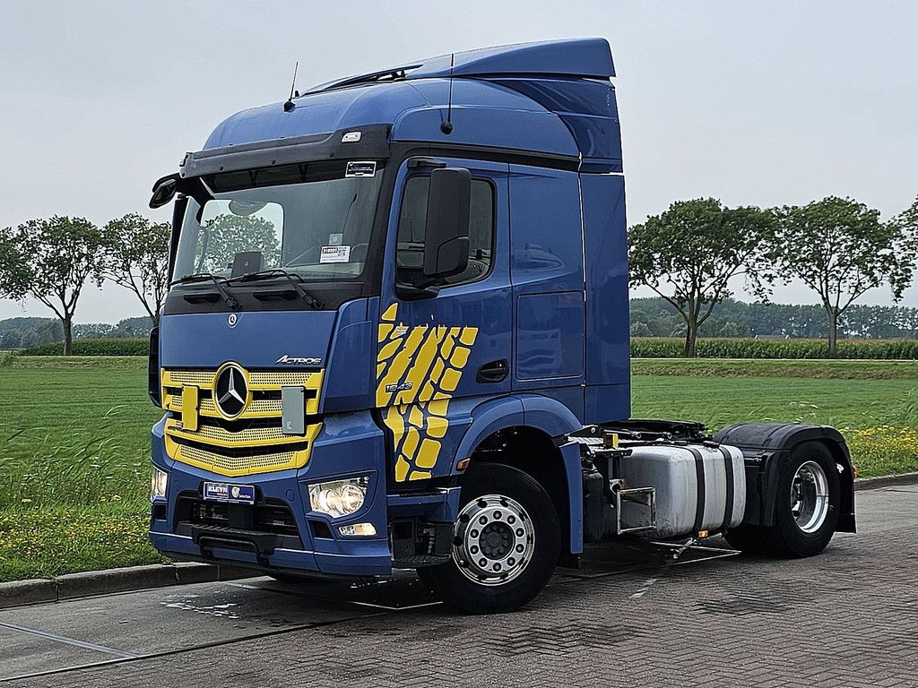 MERCEDES-BENZ ACTROS 1843