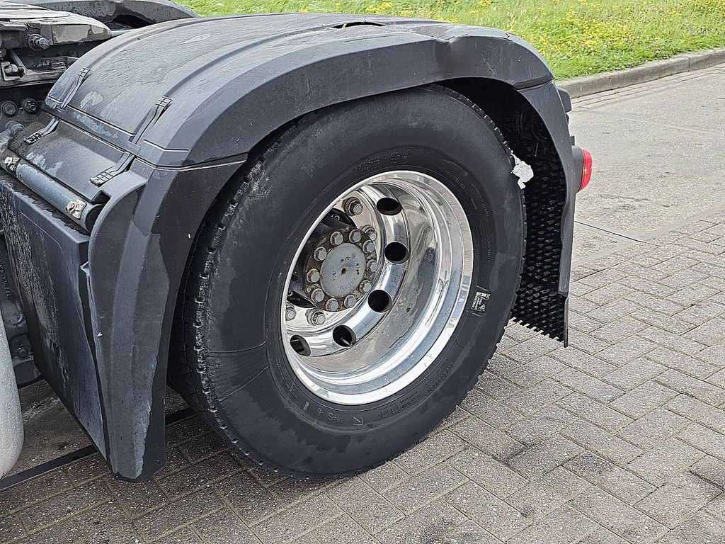 MERCEDES-BENZ ACTROS 1843