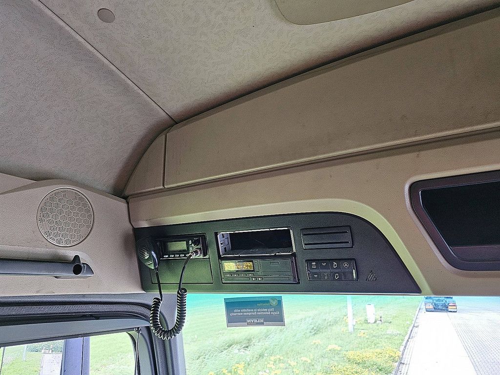 MERCEDES-BENZ ACTROS 1843