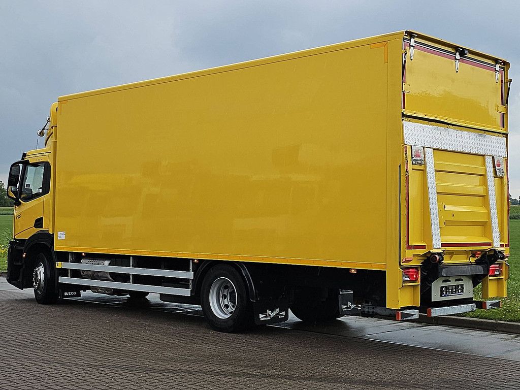 IVECO S-WAY AD190S33 2t taillift airco