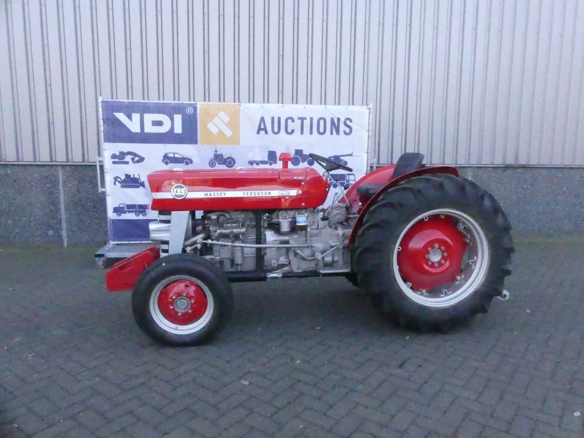 Massey Ferguson 135 Smalspoor