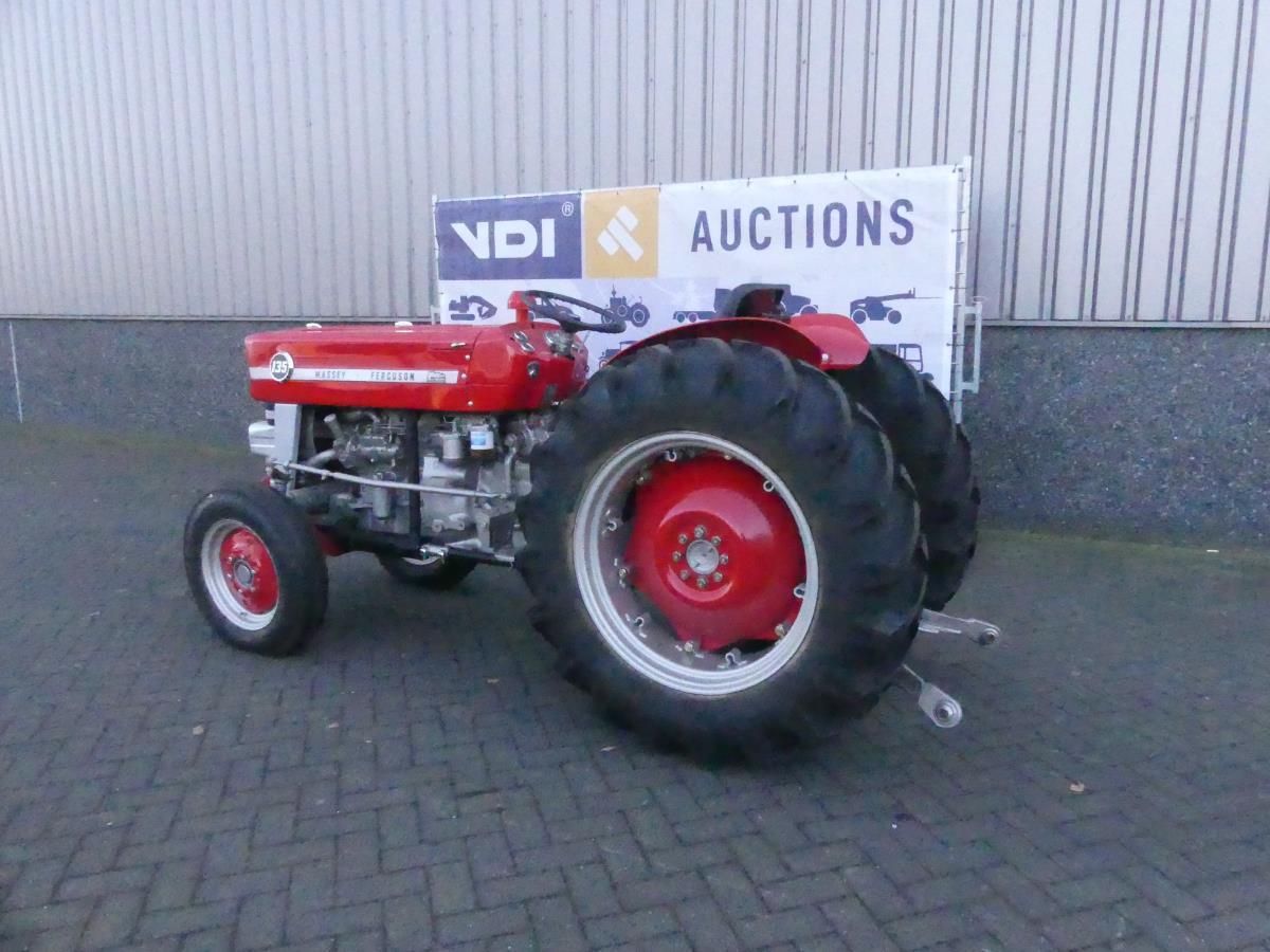Massey Ferguson 135 Smalspoor