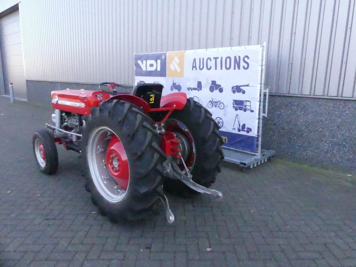 Massey Ferguson 135 Smalspoor
