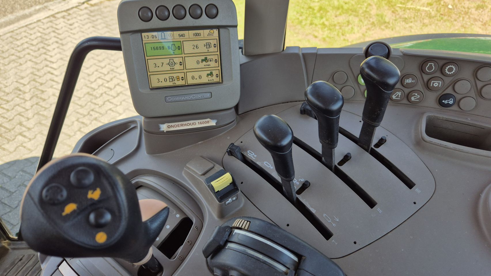 JOHN DEERE 6530 Premium AutoQuad 40Kmh. TLS, HCS