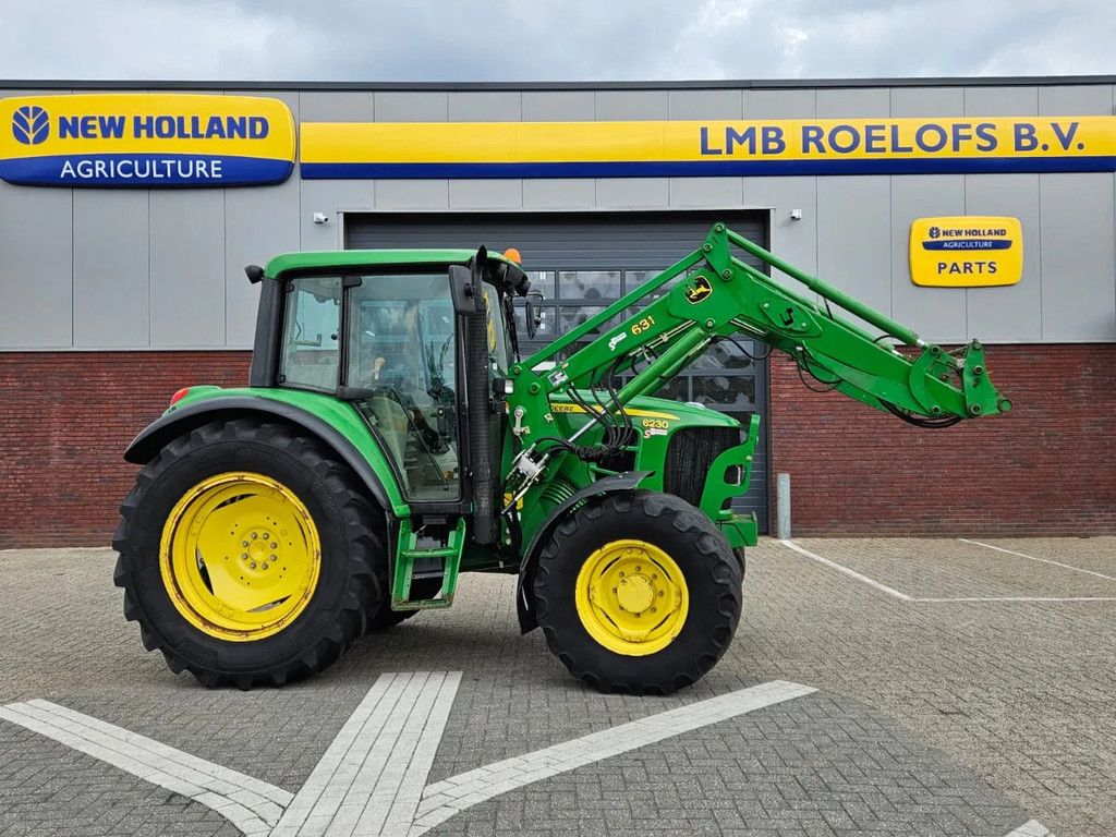 John Deere 6230 met 631 voorlader