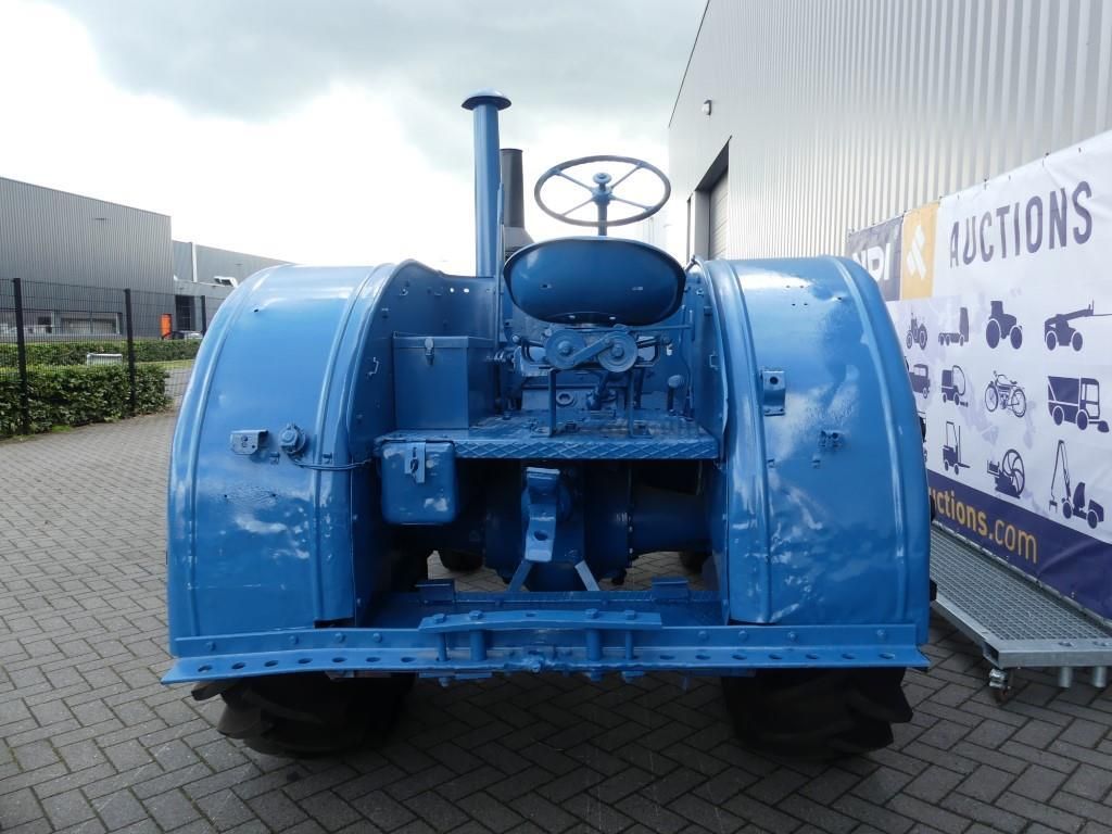 Lanz Bulldog D9506
