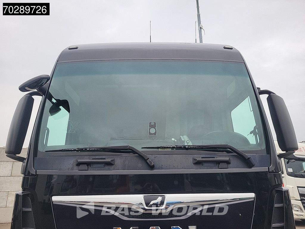 MAN TGX 18.470 4X2 XXL Retarder 2xTanks Standklima Navi ACC Euro 6