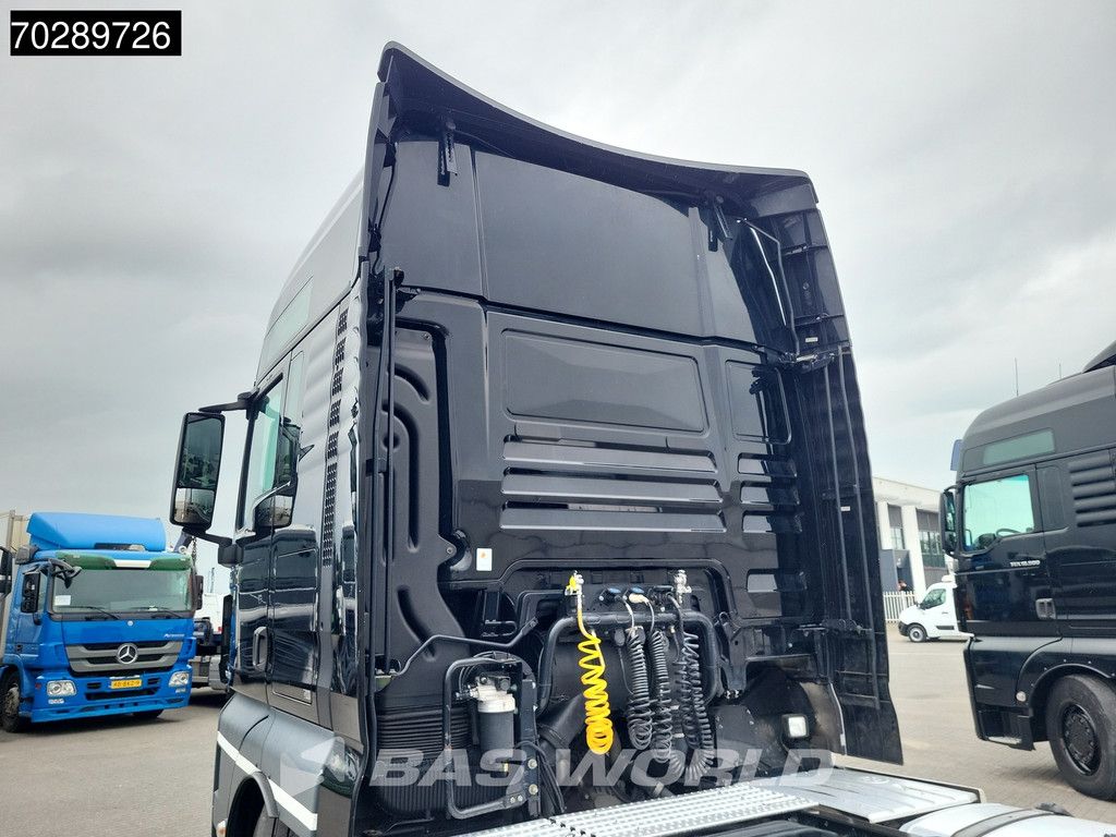 MAN TGX 18.470 4X2 XXL Retarder 2xTanks Standklima Navi ACC Euro 6