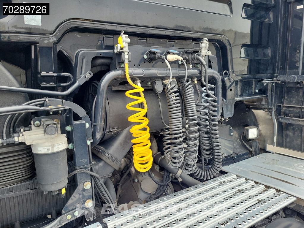MAN TGX 18.470 4X2 XXL Retarder 2xTanks Standklima Navi ACC Euro 6