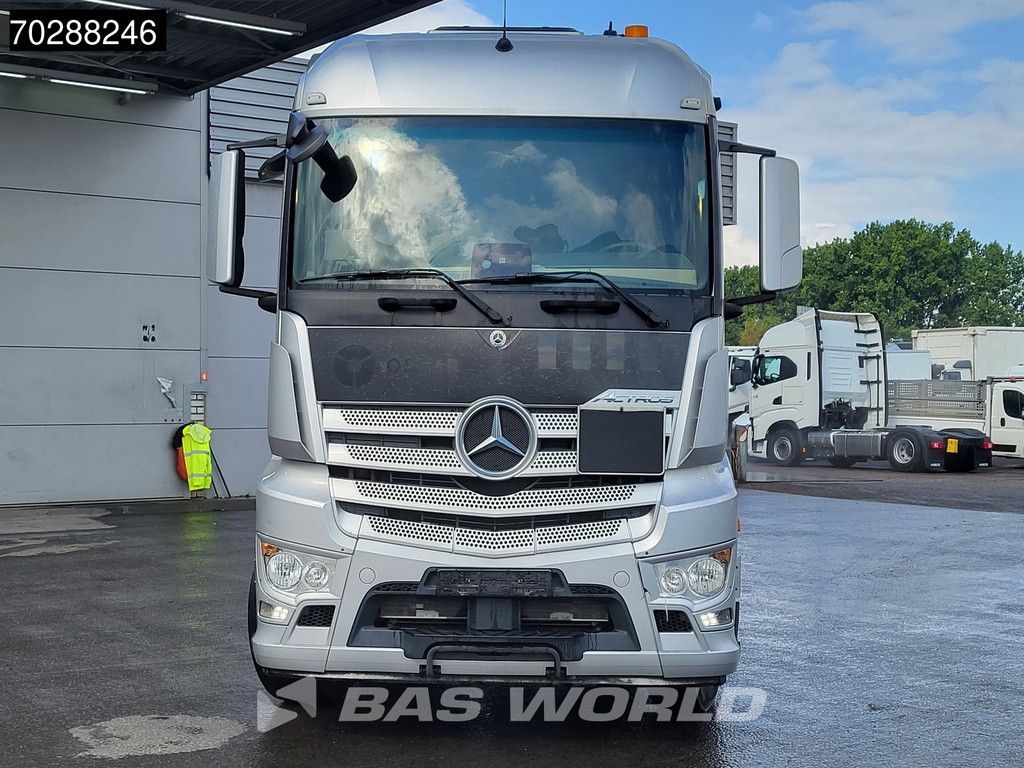 Mercedes Actros 1843 4X2 StreamSpace Euro 6