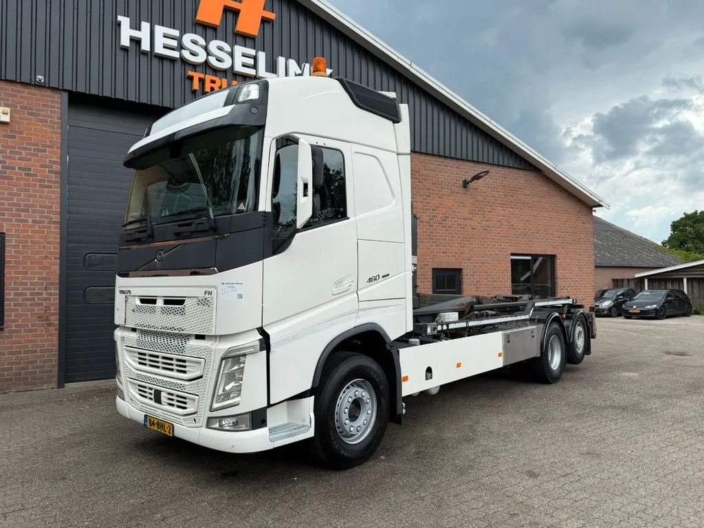 Volvo FH 6X2 VDL 25T Haakarm Standairco 9T Vooras Stuuras NL Truck
