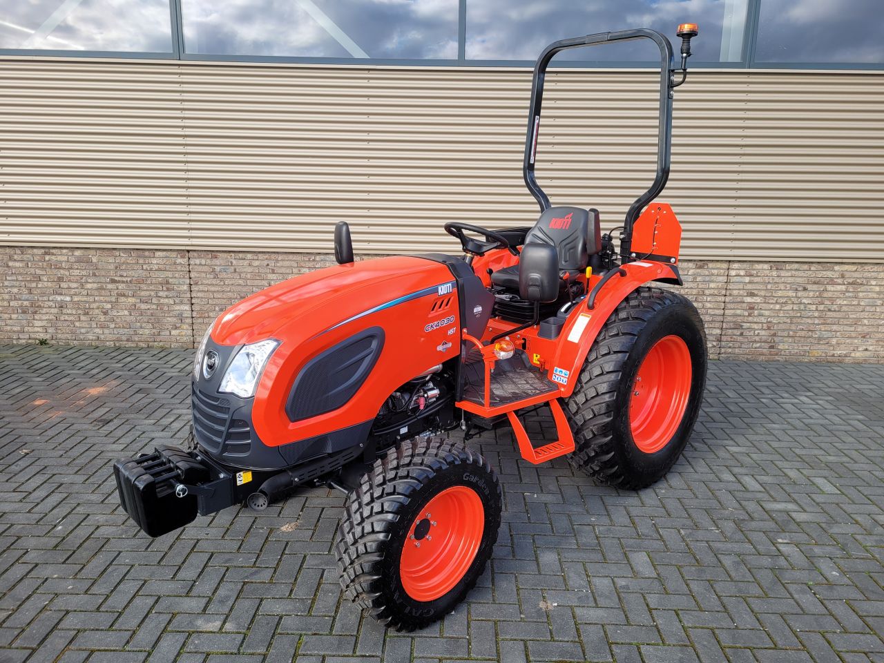 Kioti ck-2630 hst