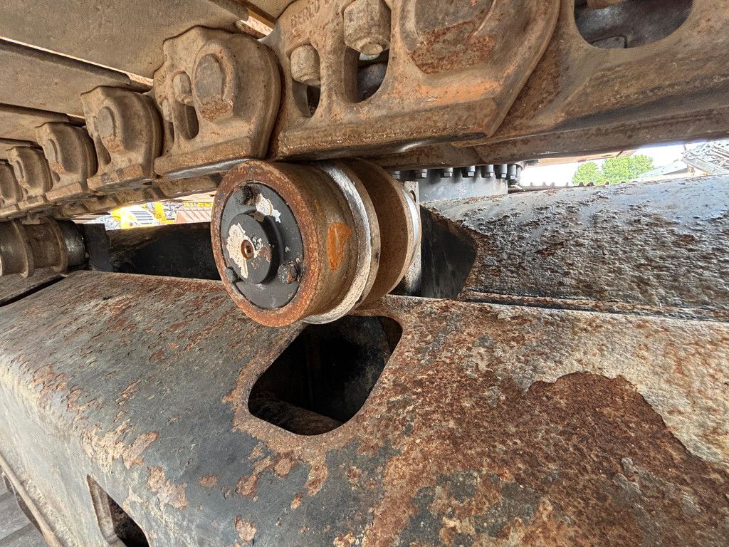 Caterpillar 330FL