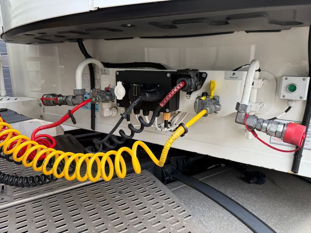 Kraker CF-ISO Koel / Walkingfloor Thermo King SLX 400