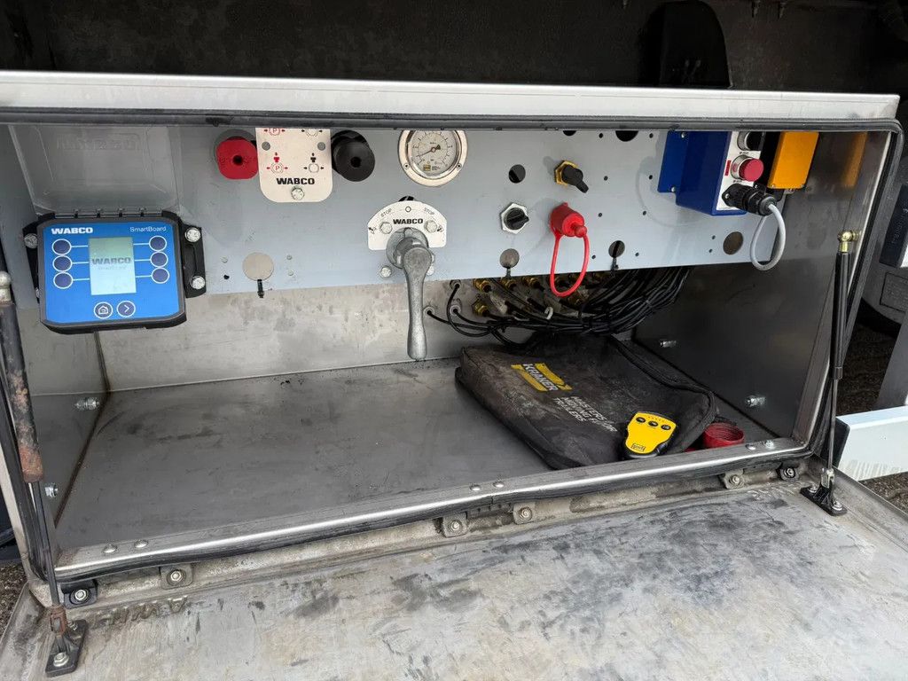 Kraker CF-ISO Koel / Walkingfloor Thermo King SLX 400
