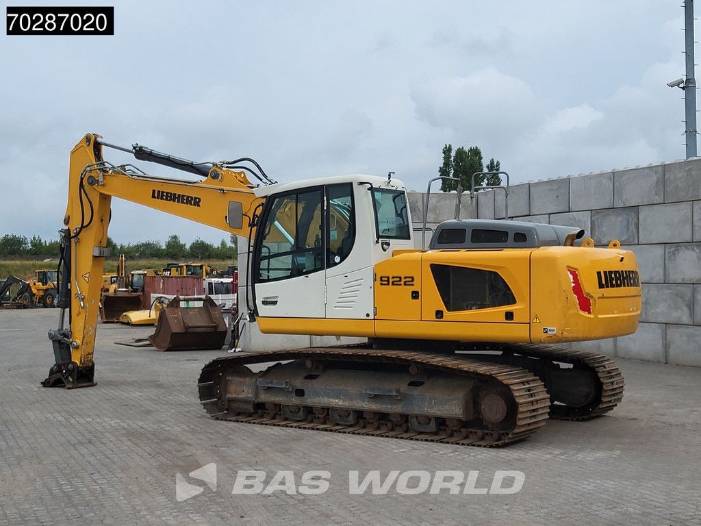 Liebherr R922 DUTCH MACHINE