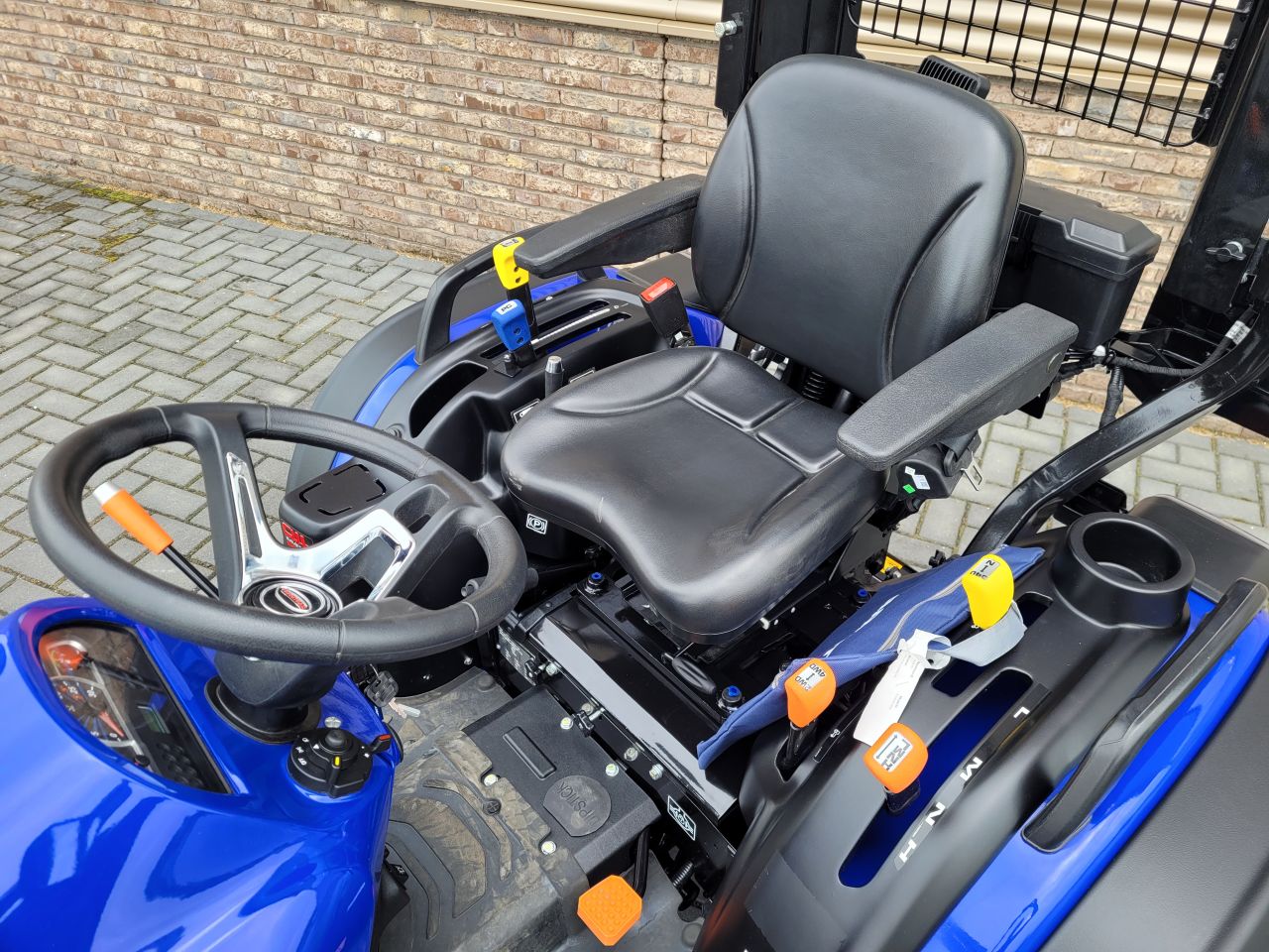 Farmtrac 26 hst pro
