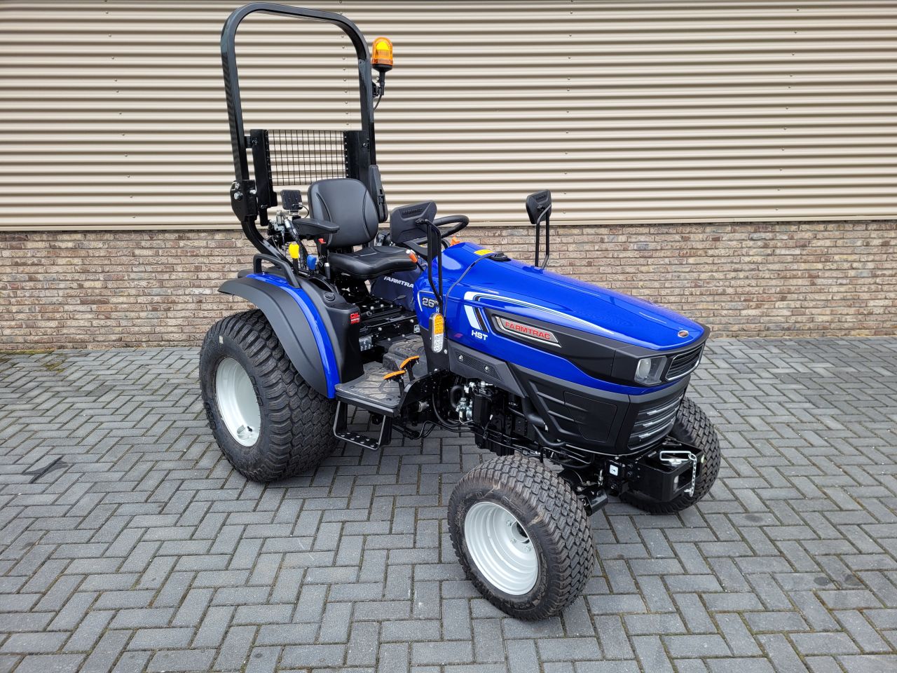 Farmtrac 26 hst pro
