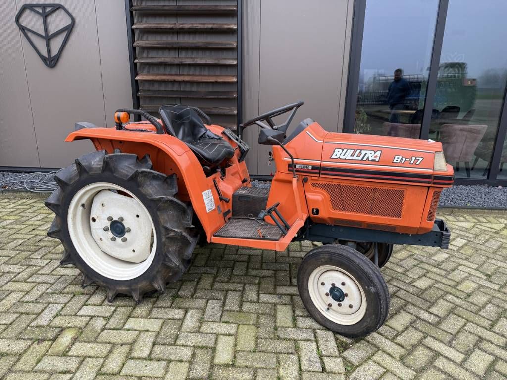 Kubota Bultra B1-17