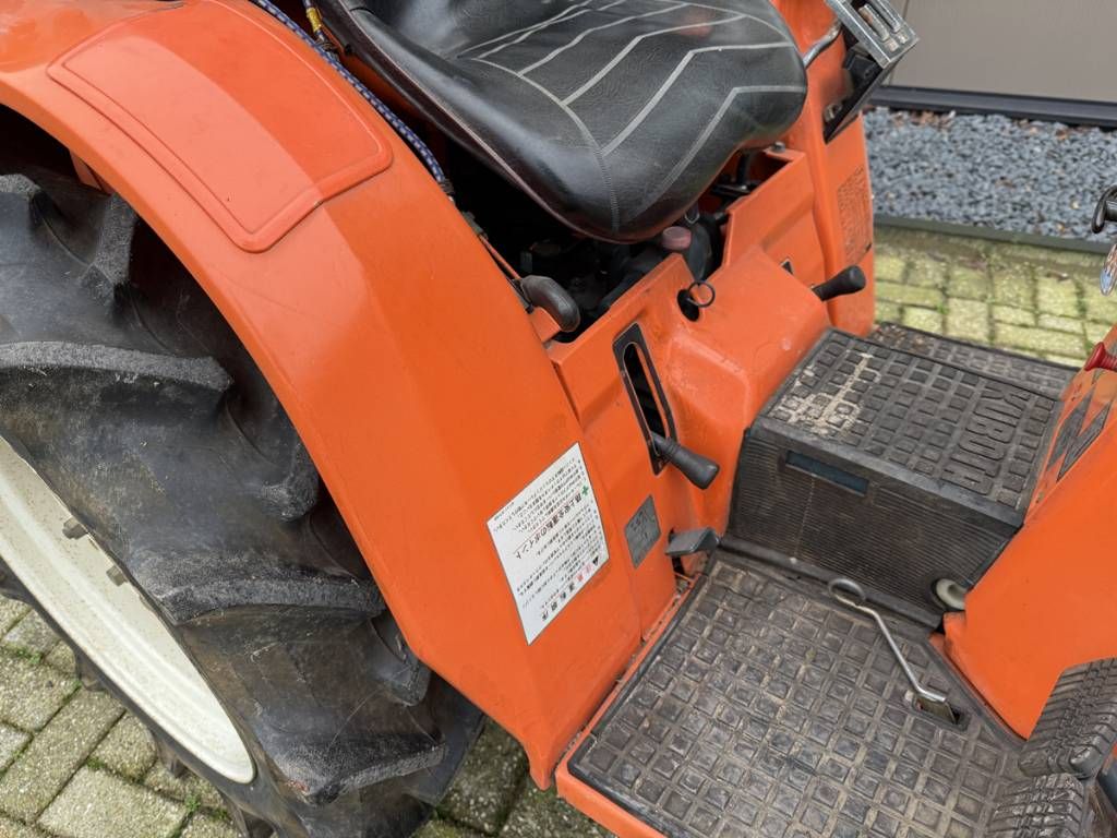 Kubota Bultra B1-17