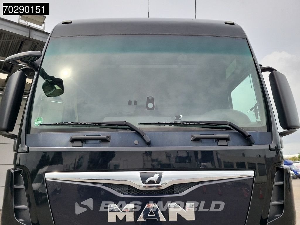 MAN TGX 18.470 4X2 XXL Retarder 2xTanks ACC Standklima Euro 6