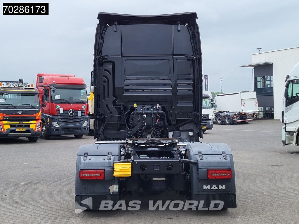 MAN TGX 18.500 4X2 XXL Retarder Leder Standklima 2xTanks Xenon ACC Euro 6